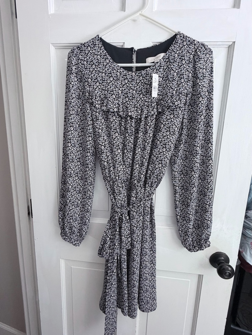 LOFT Black and White Floral Long Sleeve Tie-Waist Dress